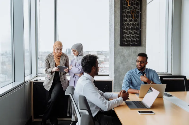 Why Gen Z Is Rewriting the Rules of Workplace Mentorship — And What Forward-Thinking Companies Are Doing About It